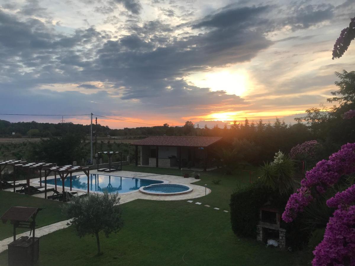 Apartments Ada Bojana Ulcinj Bagian luar foto
