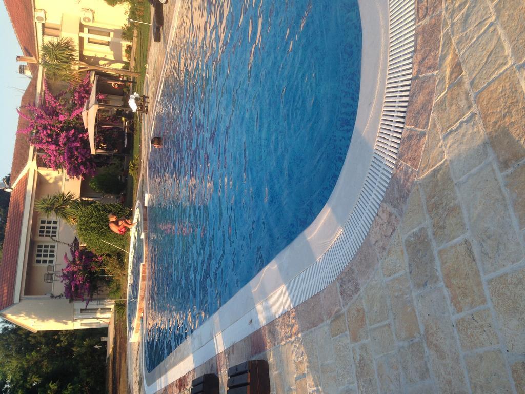 Apartments Ada Bojana Ulcinj Bagian luar foto