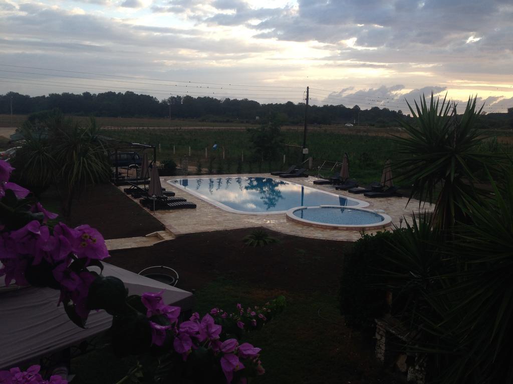 Apartments Ada Bojana Ulcinj Bagian luar foto